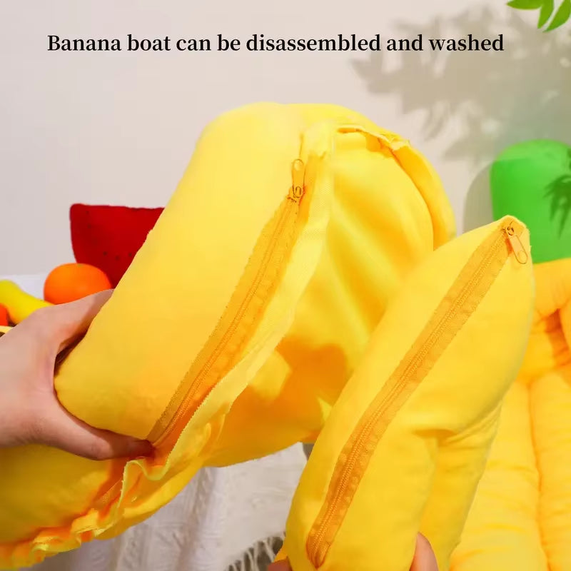 BananaNest™ Cozy Plush Pet Bed – Washable Banana Pet Nest