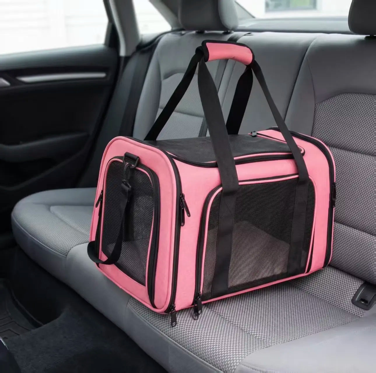 TravelPaw™ Airline-Approved Pet Carrier Bag – Breathable & Foldable